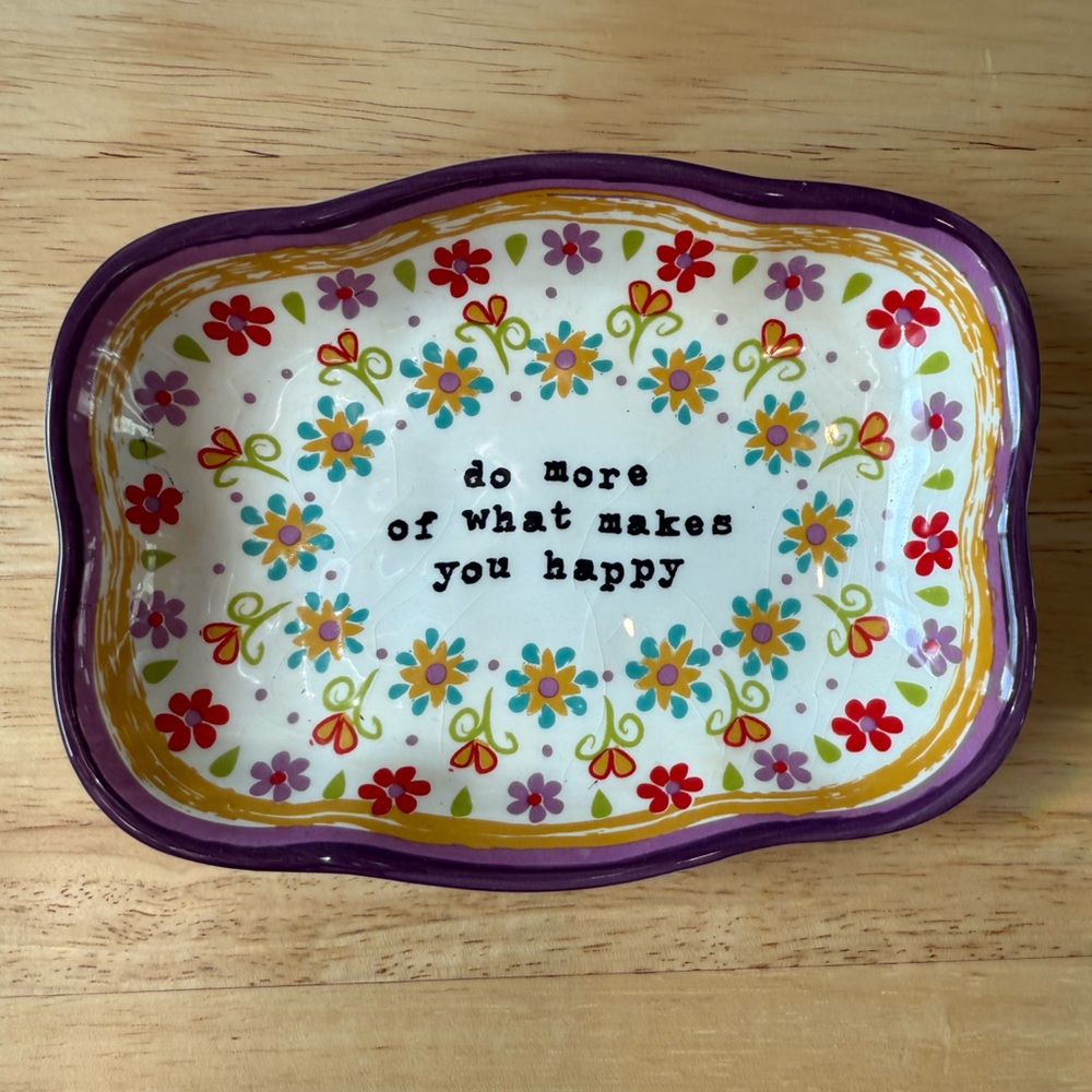 HAPPY DISH